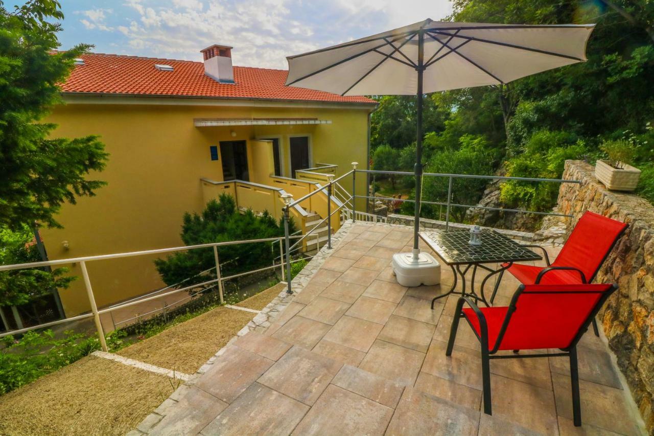 Apartments Ines Baška Esterno foto