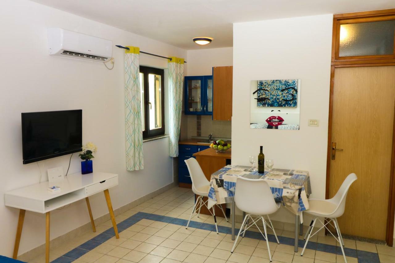 Apartments Ines Baška Esterno foto